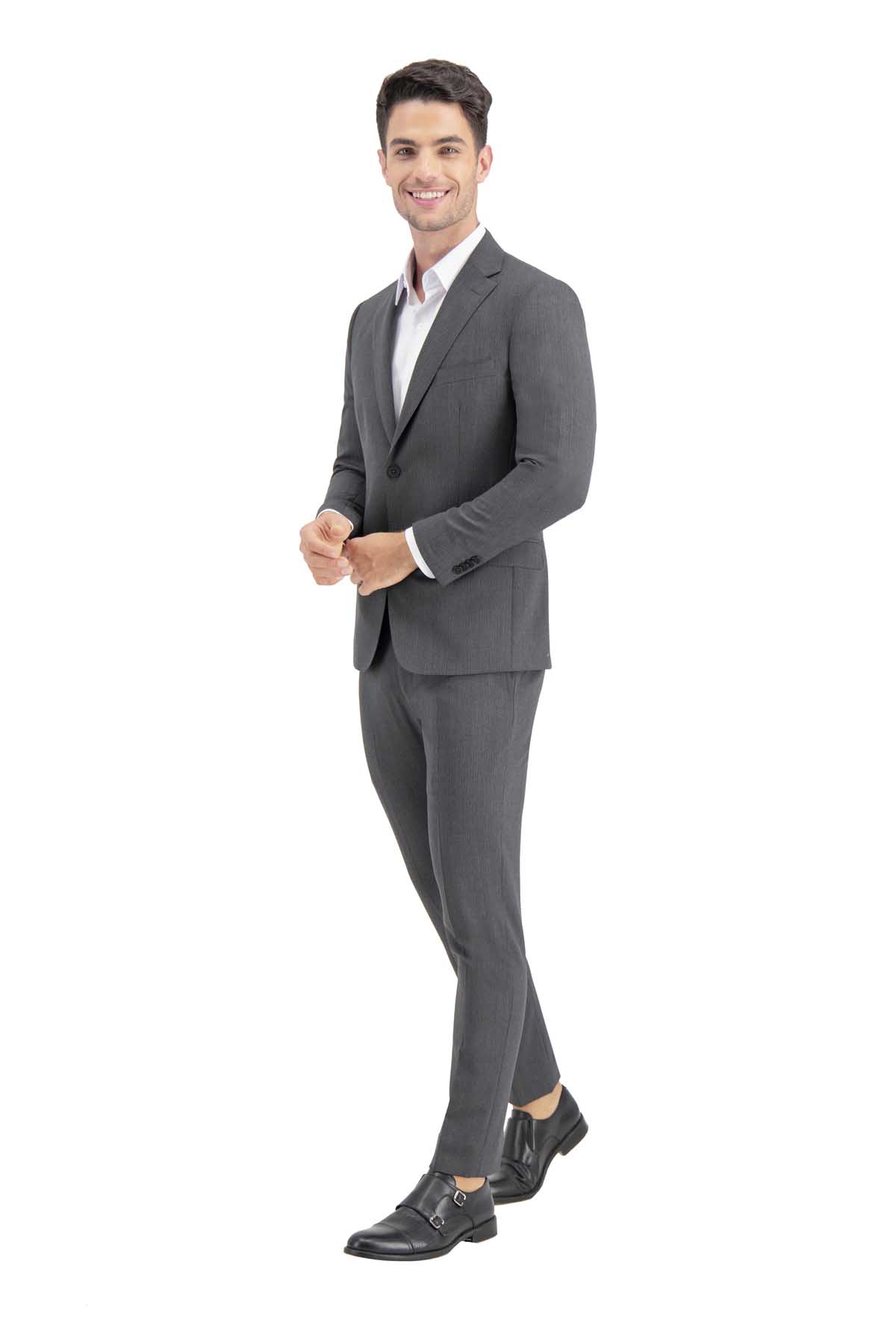 Introducir 49+ imagen outfit traje gris oxford hombre